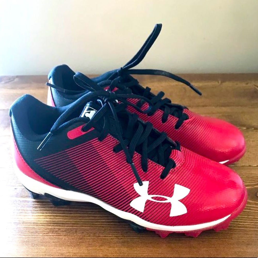 Boys Under Armour Baseball Cleats